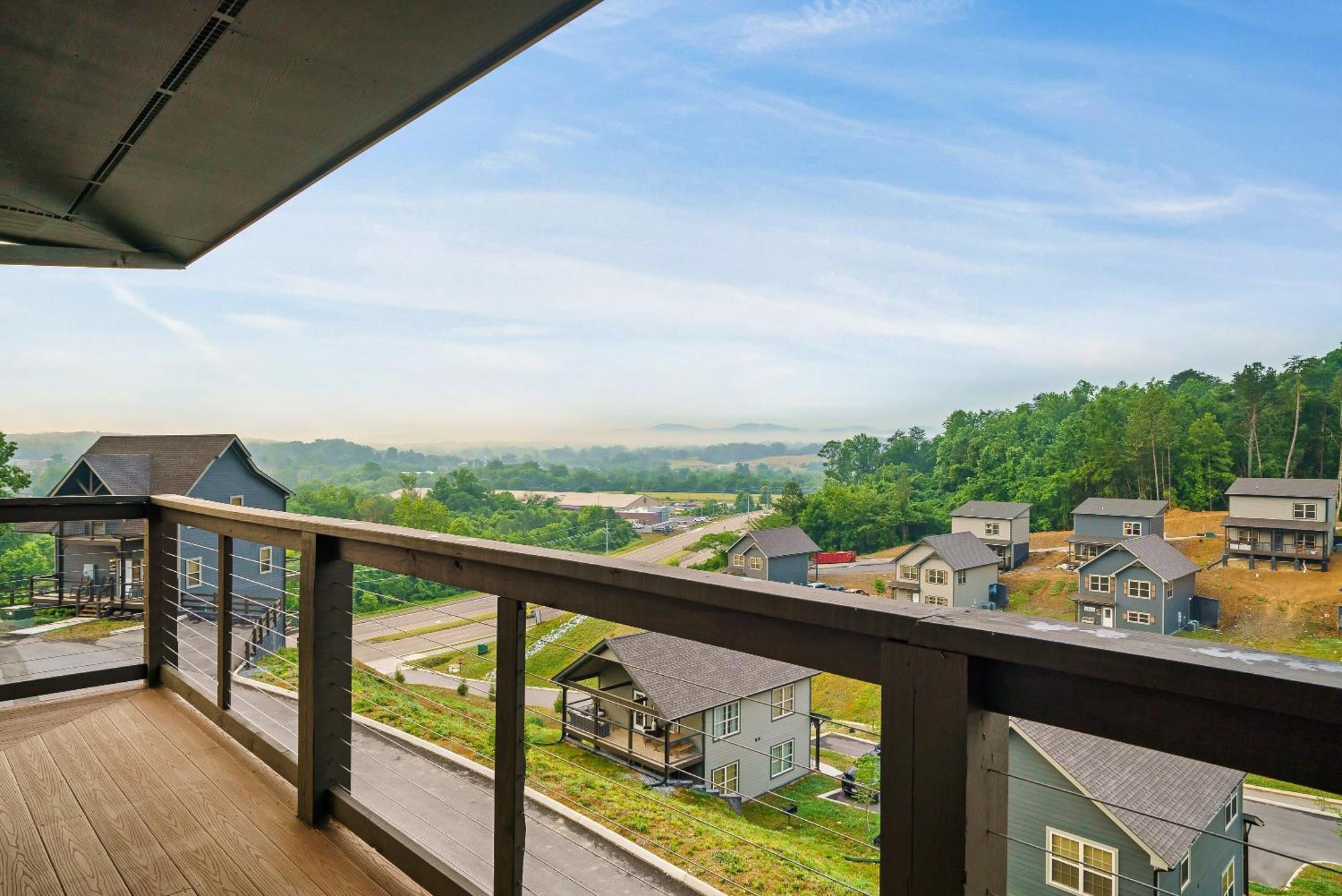 Smokies Treehouse Villa Сивиървил Екстериор снимка